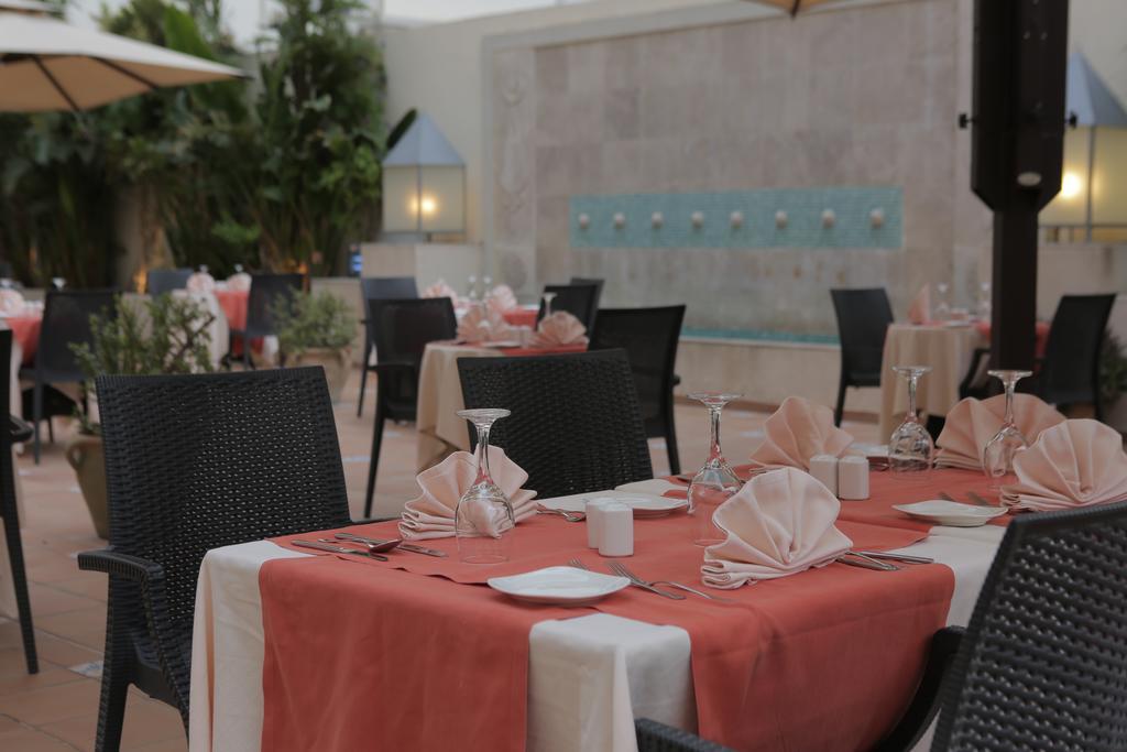 Le Corail Suites Hotel Tunis Exterior foto