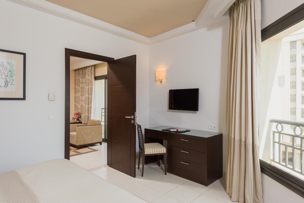 Le Corail Suites Hotel Tunis Exterior foto
